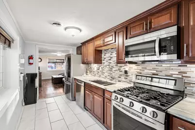 241 Mendon Rd, Attleboro, MA 02703 - Photo 9