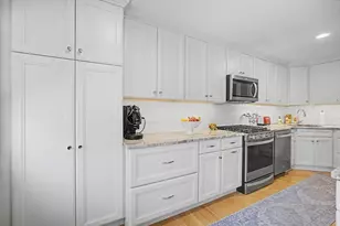 103 Norris Brook Ln, Peabody, MA 01960 - Photo 5