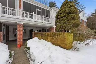 20 Jamestown Dr, Springfield, MA 01108 - Photo 7