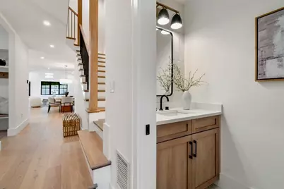 71 Cloverdale #1, Newton, MA 02461 - Photo 5