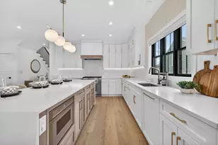 71 Cloverdale, Newton, MA 02461 - Photo 3