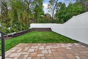 71 Cloverdale, Newton, MA 02461 - Photo 17