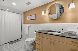 9 W Broadway, Boston, MA 02127 - Photo 17