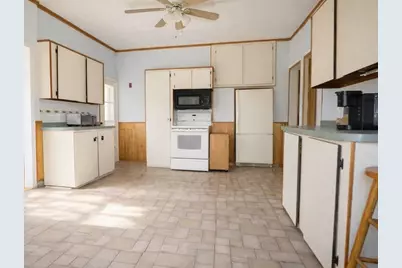 5 Crosby St, Webster, MA 01570 - Photo 15