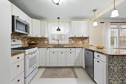 55 Thomas Dr, Chelmsford, MA 01824 - Photo 7