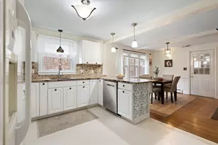 55 Thomas Dr, Chelmsford, MA 01824 - Photo 9