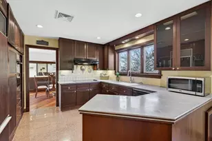 923 Drift Rd, Westport, MA 02790 - Photo 7