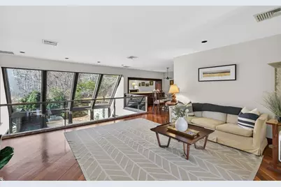 923 Drift Rd, Westport, MA 02790 - Photo 5