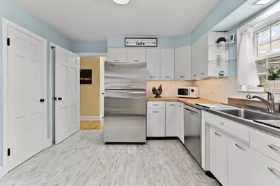 67 Wellington St, Marlborough, MA 01752 - Photo 13