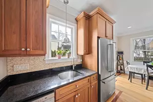 861 Adams St, Boston, MA 02124 - Photo 11