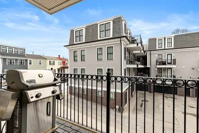 881 E 2nd #7, Boston, MA 02127 - Photo 17