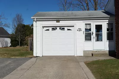 601 Arcade Ave, Seekonk, MA 02771 - Photo 5