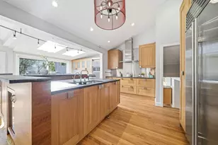 54 Oakvale Rd, Newton, MA 02468 - Photo 5