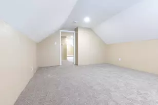 2085 Memorial Dr, South Hadley, MA 01075 - Photo 25