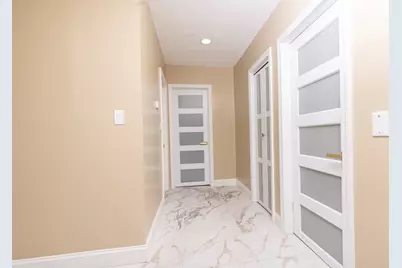 2085 Memorial Drv, South Hadley, MA 01075 - Photo 19