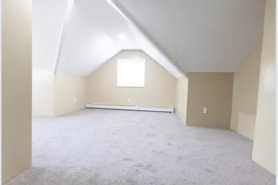 2085 Memorial Drv, South Hadley, MA 01075 - Photo 23