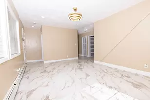 2085 Memorial Dr, South Hadley, MA 01075 - Photo 15