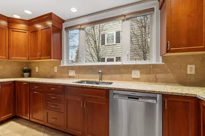 70 Ardsmoor Rd, Melrose, MA 02176 - Photo 15