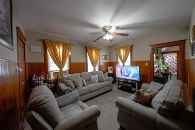 42 Morton St, Lawrence, MA 01841 - Photo 9