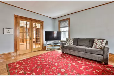 24 Austin St, Milton, MA 02186 - Photo 5