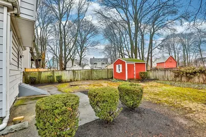 24 Austin St, Milton, MA 02186 - Photo 27