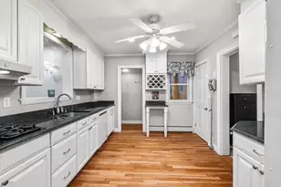 24 Smith Ave, Reading, MA 01867 - Photo 9