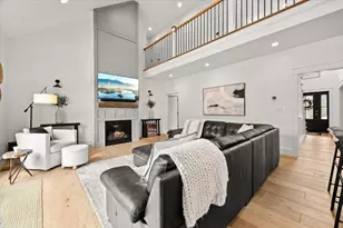 401 South St, Foxboro, MA 02035 - Photo 15