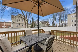 14 Crane St, Springfield, MA 01104 - Photo 25