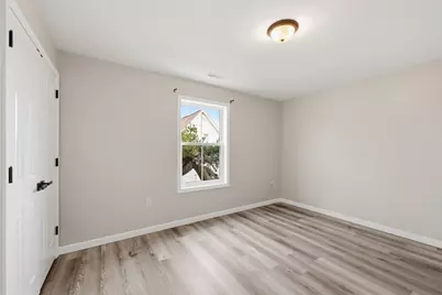 14 Crane St, Springfield, MA 01104 - Photo 27