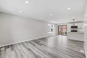 14 Crane St, Springfield, MA 01104 - Photo 5