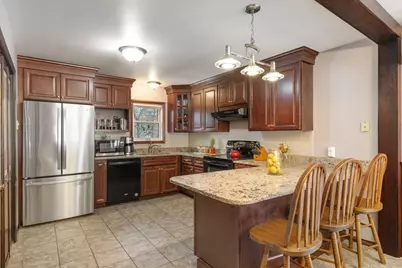 27 Mumford Rd, Sutton, MA 01590 - Photo 5