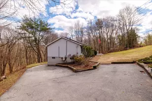 27 Mumford Rd, Sutton, MA 01590 - Photo 27