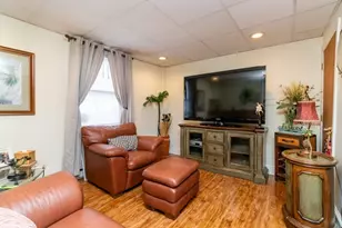 1930 Acushnet Ave, New Bedford, MA 02745 - Photo 7