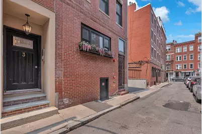 5 Garden Ct #3, Boston, MA 02113 - Photo 15