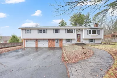 25 Fox Hill Rd, Ludlow, MA 01056 - Photo 1