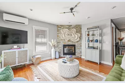 442 Commercial St #2, Provincetown, MA 02657 - Photo 9