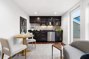 12 Mohawk St, Boston, MA 02127 - Photo 23