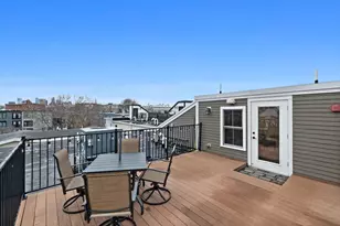 12 Mohawk St, Boston, MA 02127 - Photo 27