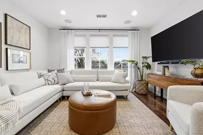 12 Mohawk St #6, Boston, MA 02127 - Photo 3