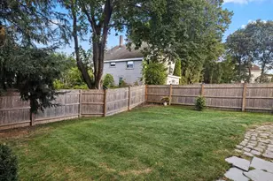 4 Latisquama Rd, Southborough, MA 01772 - Photo 9