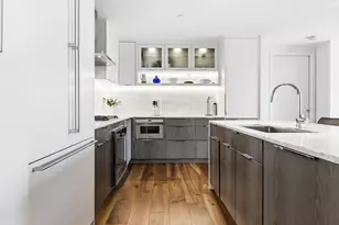 300 Pier 4 Blvd., Boston, MA 02210 - Photo 9