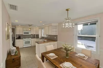 309 Island Pond Rd, Springfield, MA 01118 - Photo 3