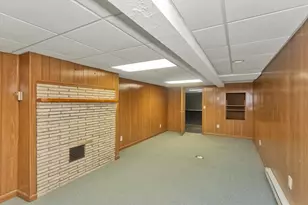 309 Island Pond Rd, Springfield, MA 01118 - Photo 27