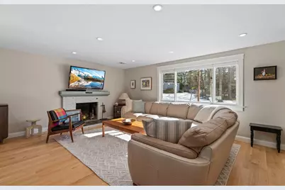 31 Downing St, Norwood, MA 02062 - Photo 7