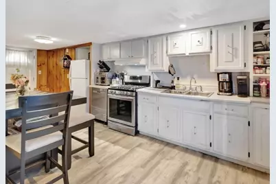 222 Walnut St, Saugus, MA 01906 - Photo 19