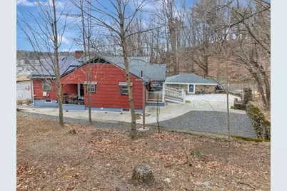 222 Walnut St, Saugus, MA 01906 - Photo 5