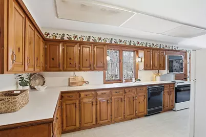 6 Old Village Rd, Acton, MA 01720 - Photo 7