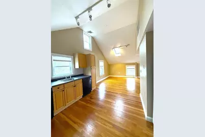 6 Skillings #1, Winchester, MA 01890 - Photo 5