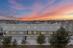 889-895 Grinnell St, Fall River, MA 02721 - Photo 3