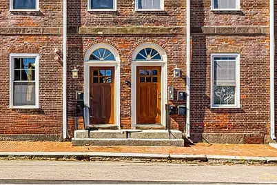 8 Union St #1, Salem, MA 01970 - Photo 11